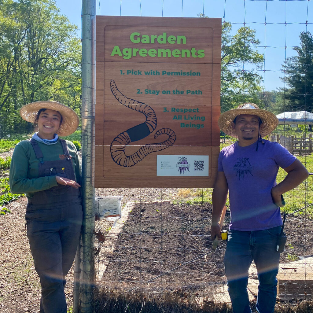 new entrance garden sign in the Washington Youth Garden